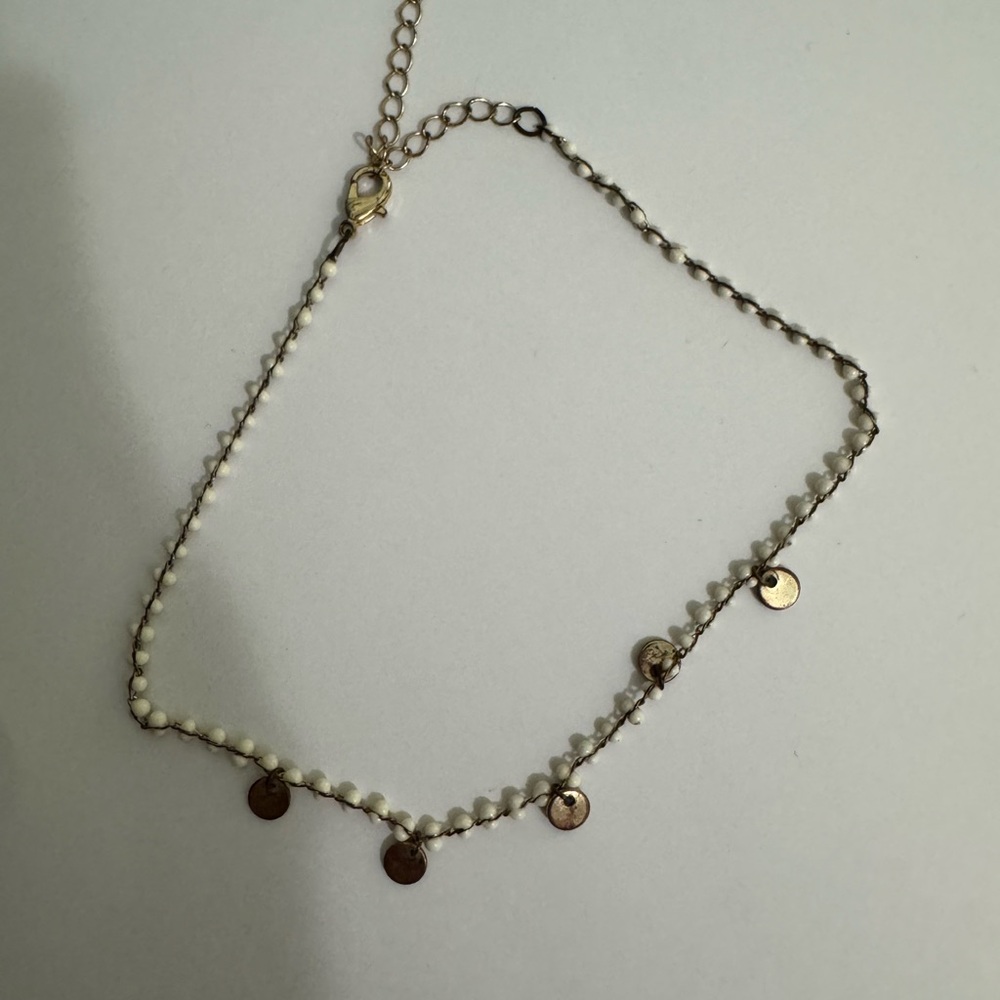 Delicate Gold-Tone Disc & White Bead Choker Necklace